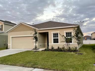 Main picture of 7885 Greenway Ave