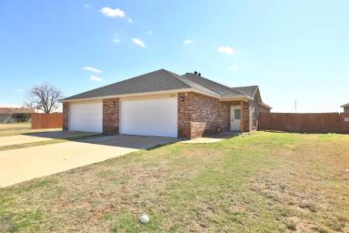 Main picture of 6047 Jennings Dr