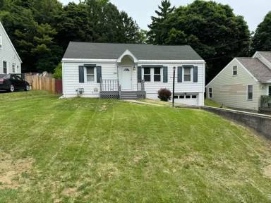 Main picture of 304 Yorkshire Blvd