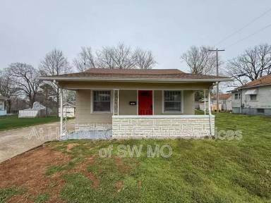 Main picture of 1021 W Turner St