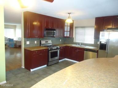 Main picture of 64 Ludwig Ln