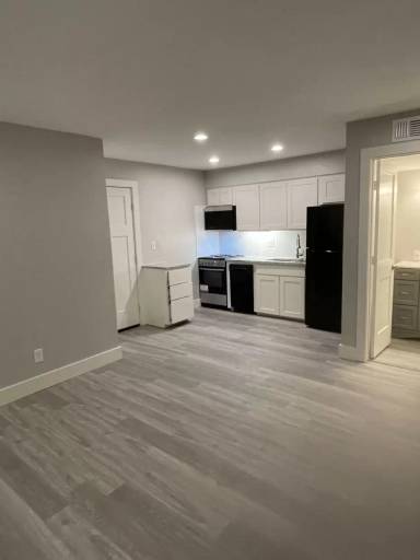 Main picture of 5711 Morningside Ave