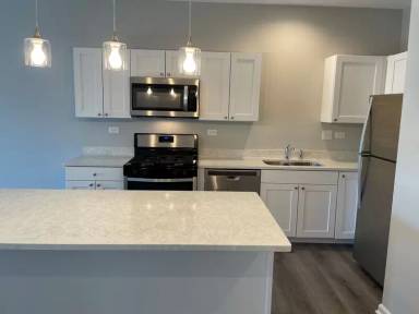Main picture of 301 N Madison St