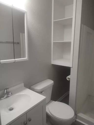 Main picture of 1707 S Huntington Dr