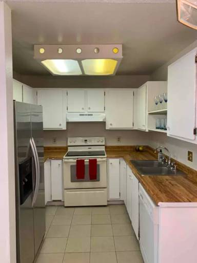Main picture of 2080 Highview Ct