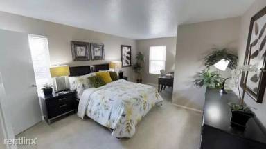 Main picture of 1175 Stadium Dr