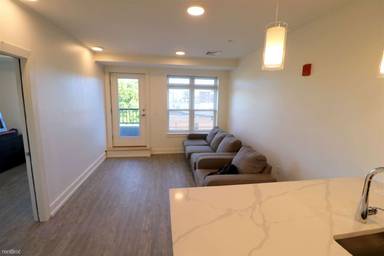 Main picture of 20 Penniman Rd