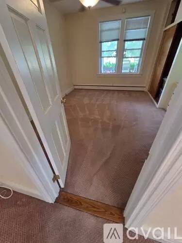 Main picture of 136 Jenkins Ave