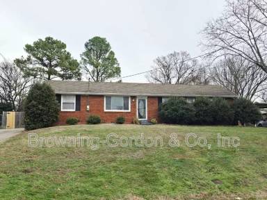Main picture of 241 Bonnacroft Dr