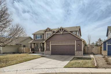 Main picture of 2336 E 116th Ave