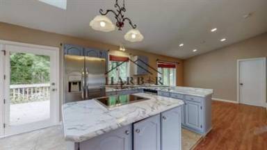 Main picture of 4068 7th St NW