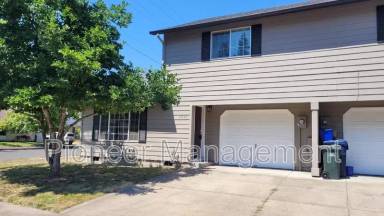 Main picture of 4950 Forsythia Dr