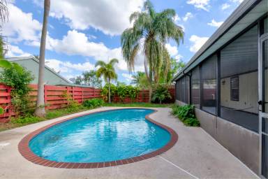 Main picture of 12931 SW 17th Pl