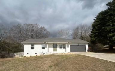 Main picture of 8915 Path Way