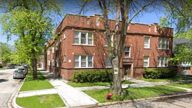 Main picture of 3905 N Linder Ave