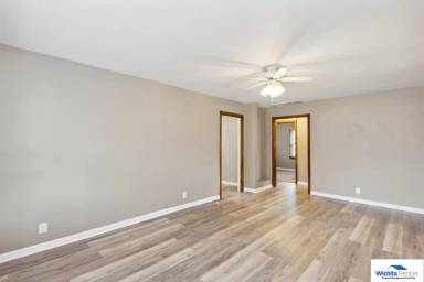 Main picture of 2012 S Palisade Ave