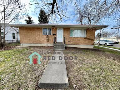 Main picture of 1000 8th Ave S