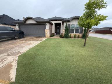 Main picture of 5702 115th St