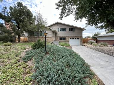 Main picture of 1014 Ellston St