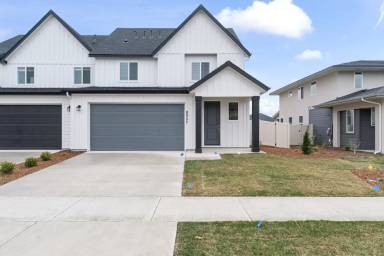 Main picture of 8057 W Fern St