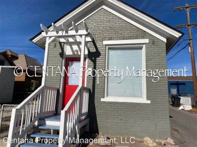 Main picture of 711 1st St
