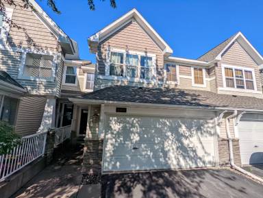 Main picture of 15617 Lilac Dr