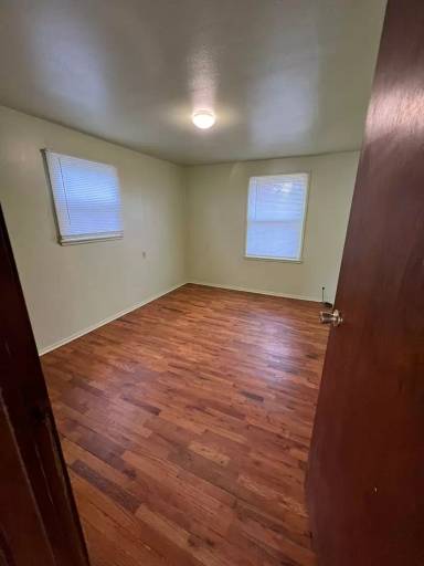 Main picture of 83 H St NE