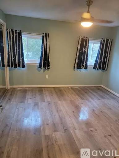 Main picture of 2055 Horseshoe Cir
