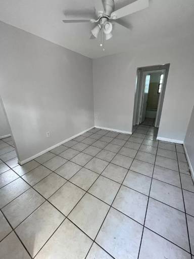 Main picture of 3610 Grand Avenue