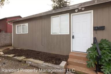 Main picture of 4740 NE 99th Ave