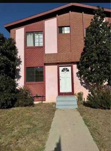Main picture of 3708 Midvale Ave