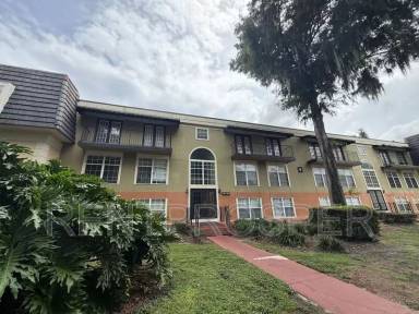Main picture of 3944 Versailles Dr