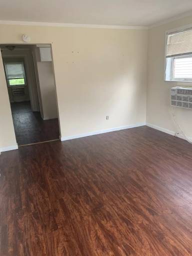 Main picture of 776 Wells St