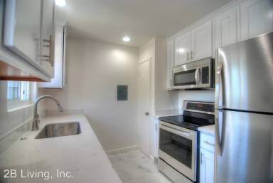Main picture of 1859 Joan Way