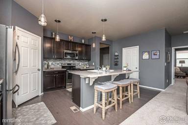 Main picture of 6723 Grainery Rd