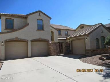 Main picture of 3928 E Parkview Dr