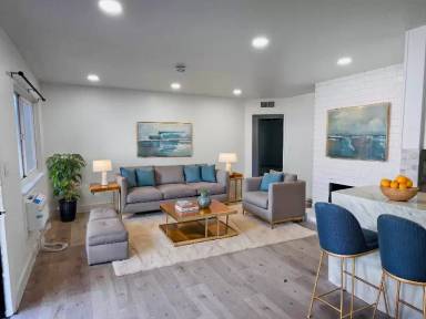 Main picture of 17082 Emerald Ln