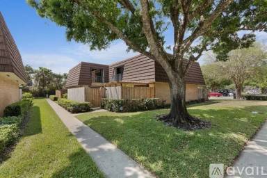 Main picture of 2218 22nd Ln