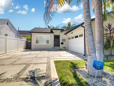Main picture of 5437 Coolidge Ave