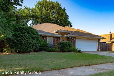 Main picture of 1809 Jackson Dr