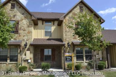 Main picture of 311 Capps Dr