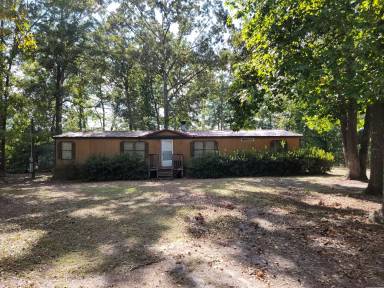 Main picture of 326 Cloverdale Ln