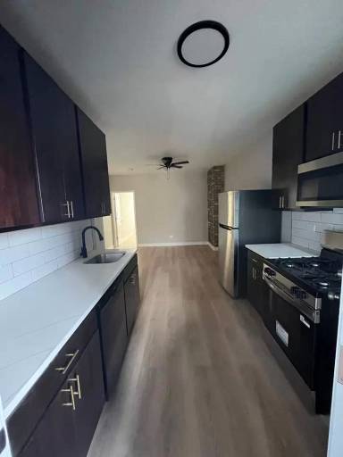 Main picture of 4022 N Mozart St
