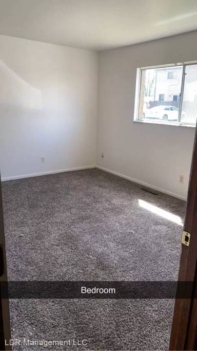 Main picture of 350 Alford Dr