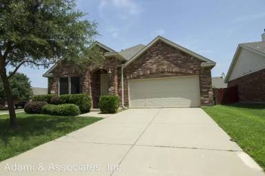 Main picture of 2601 Hereford Rd