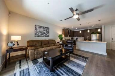 Main picture of 2213 Poquito St