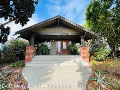 Main picture of 3539 Lewis Ave