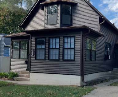 Main picture of 1411 Portland Ave