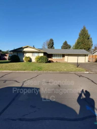 Main picture of 265 Blackfoot Ave