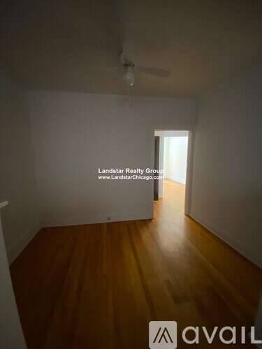 Main picture of 4440 N Western Ave